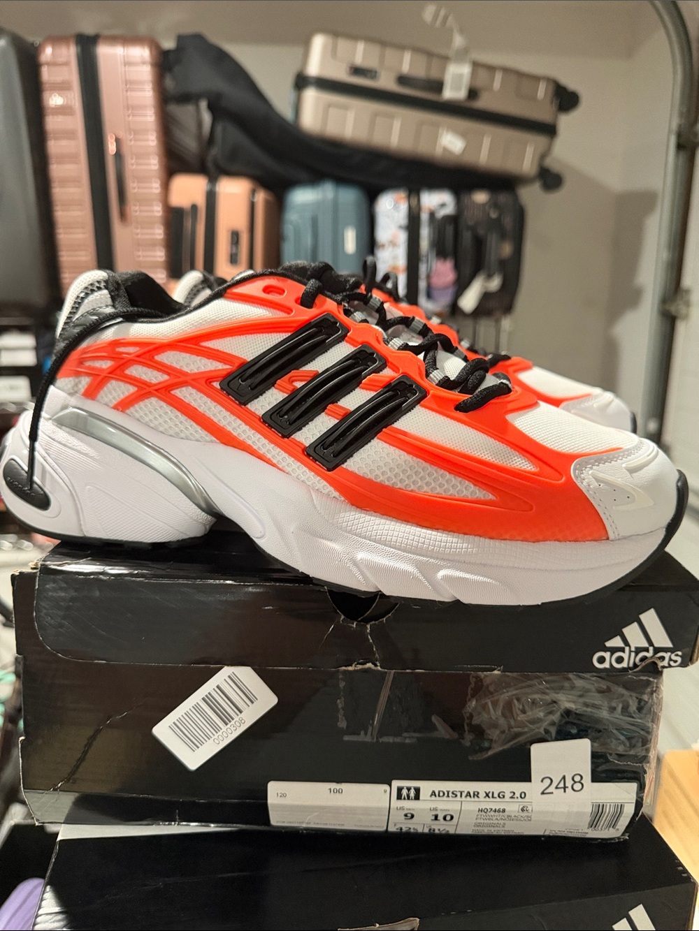 NWT Adidas adistar XLG 2.0 size 9